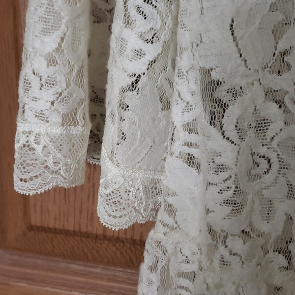 Free People 3/4 Sleeve Lace Top - Picture 4 of 4